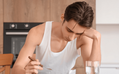 What Are the Early Eating Disorder Signs to Notice?